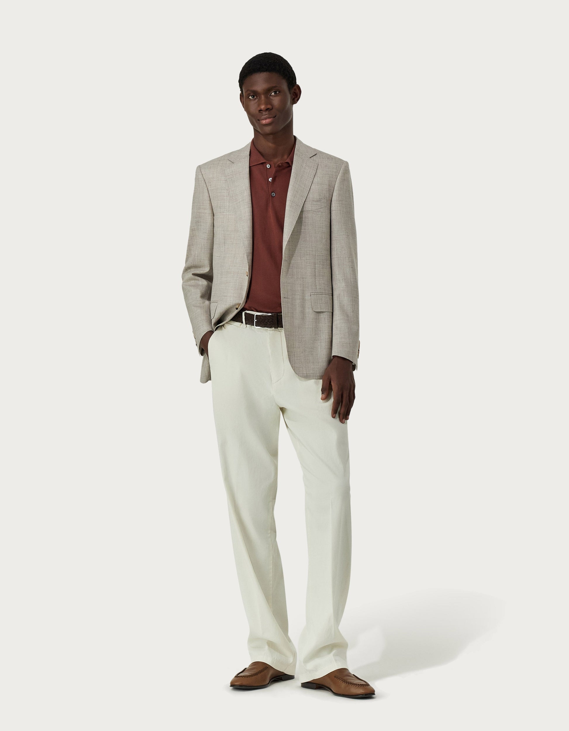 Beige Travel suit in wool, silk and linen