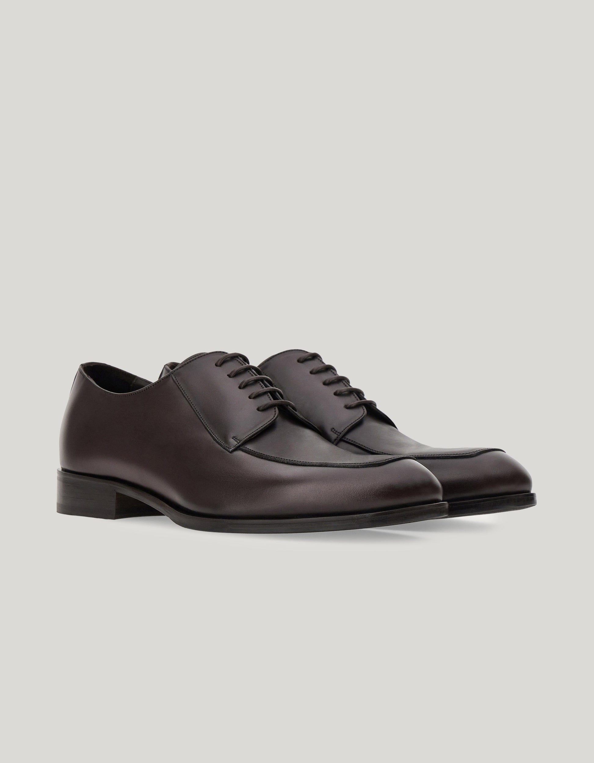 Derby shoes in dark brown buffed calfskin