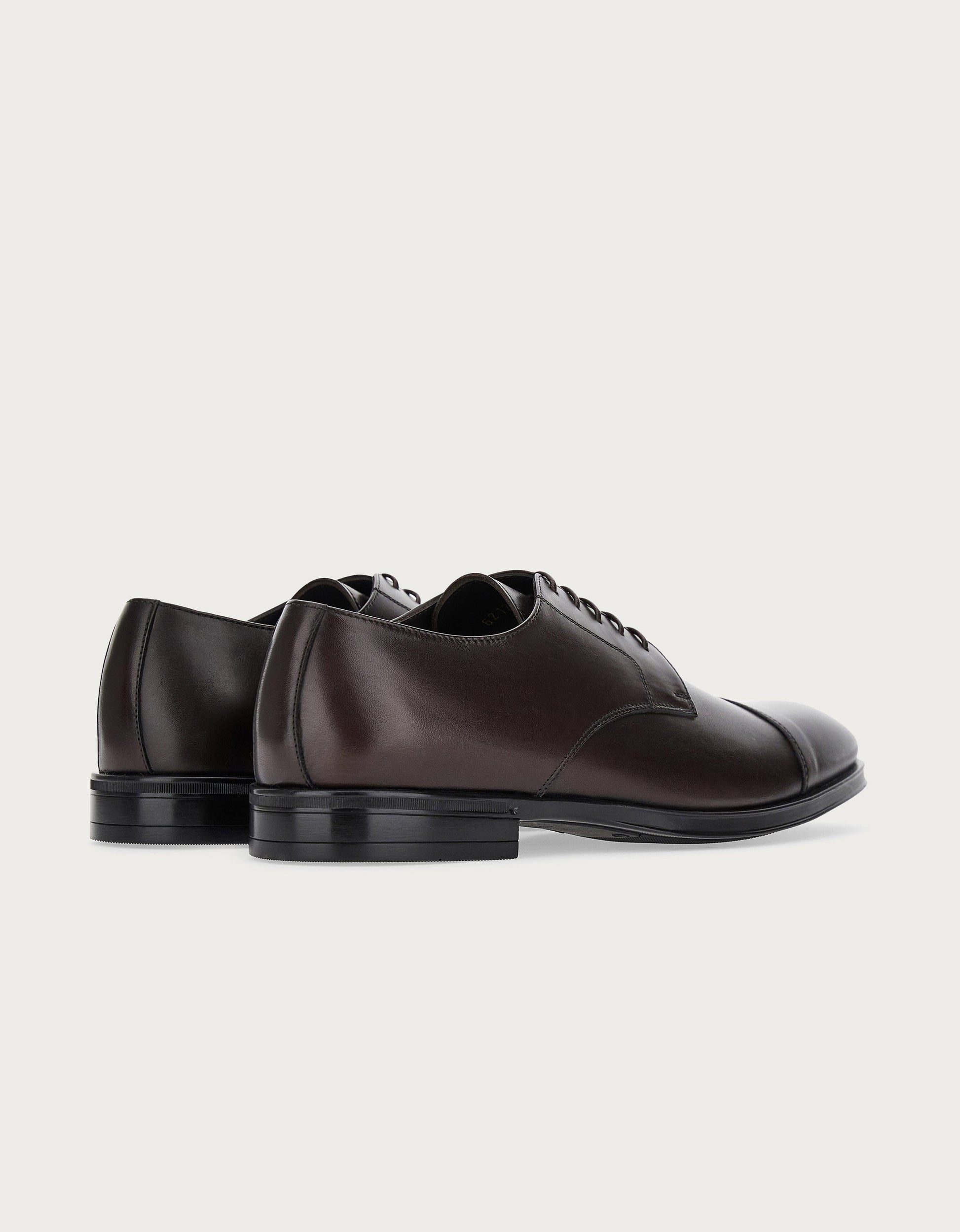 Dark brown Derby shoes with calfskin toe caps