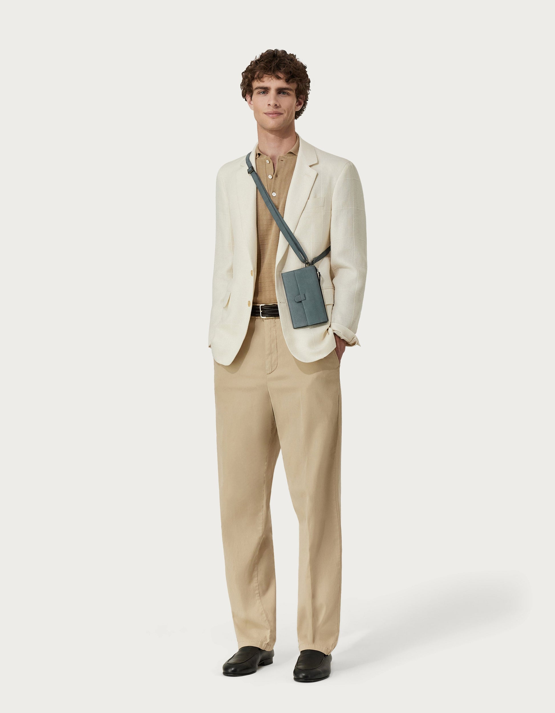 Travel blazer in white silk wool and mohair