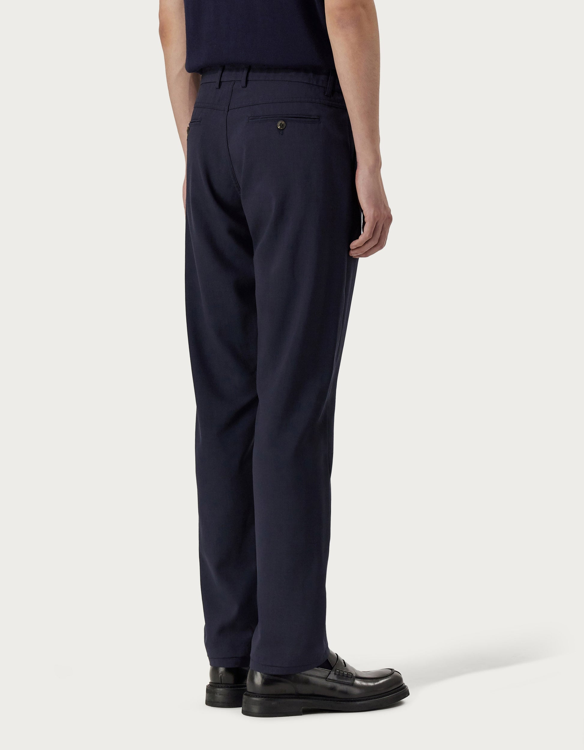Navy blue pants in Impeccabile wool